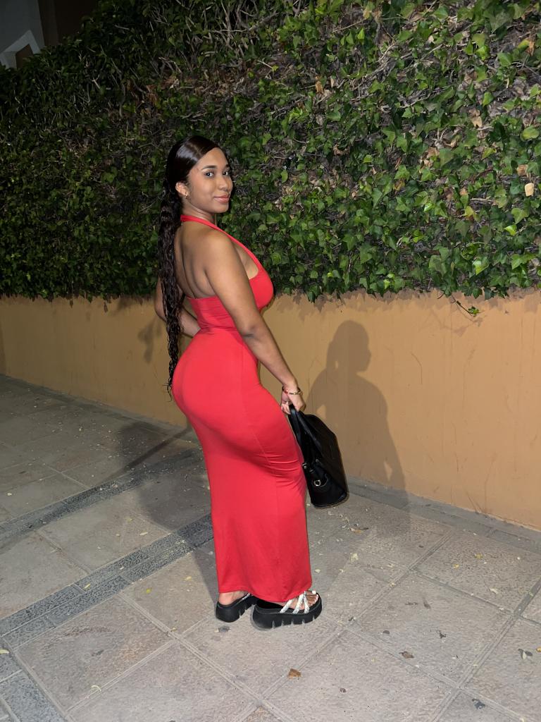 Chica busca chico en Tenerife: 