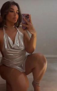 689522871: Chica busca chico en Madrid