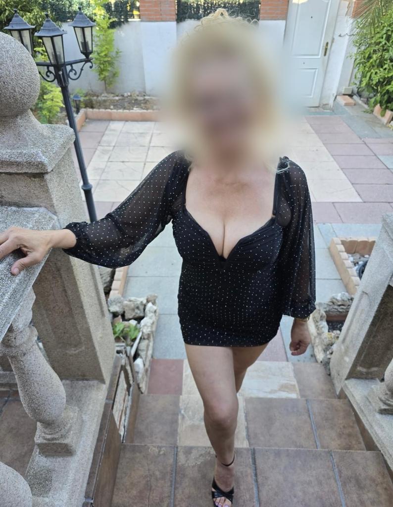 910707318: Chica busca chico en Madrid