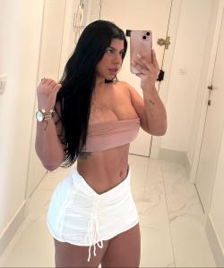 614054358: Chica busca chico en Granada