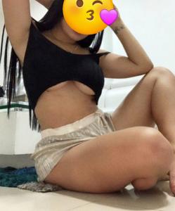 672542531: Chica busca chico en Gerona