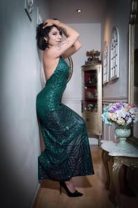 663015010: Chica busca chico en Barcelona