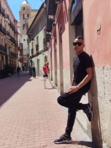 611128410: Chico busca chica en Madrid