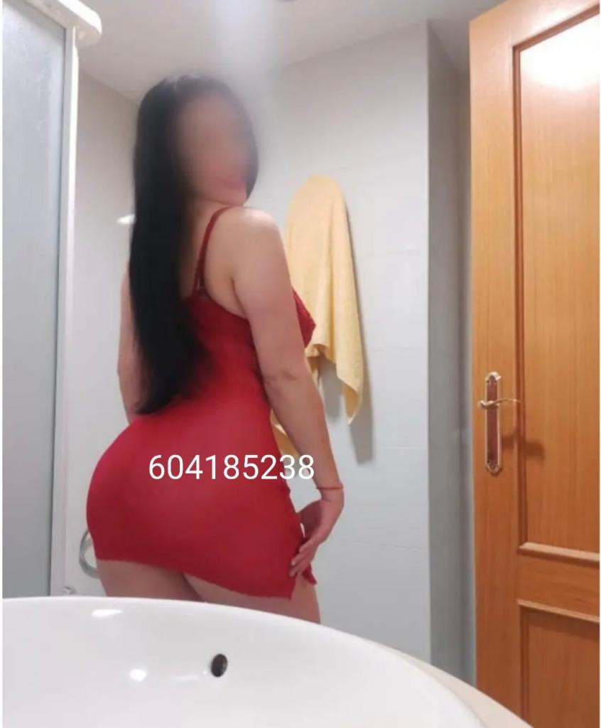604185238: Chica busca chico en Albacete