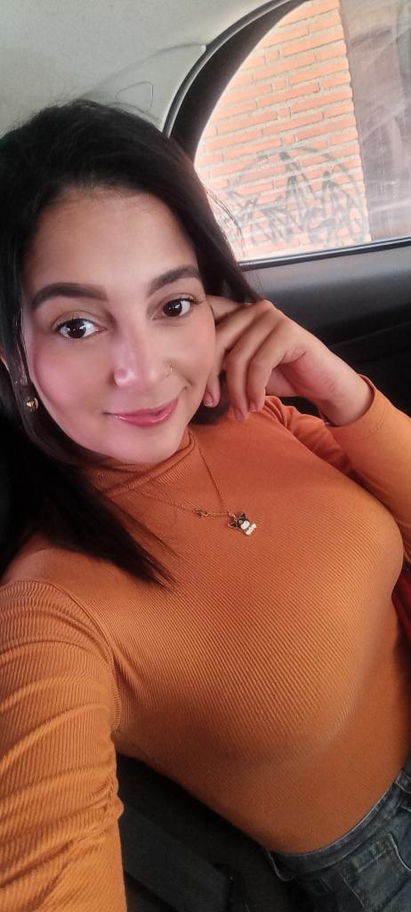 Chica busca chico en Granada: 