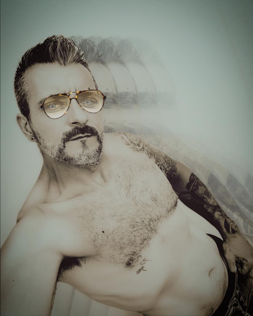 Chico busca chica en Tarragona: 