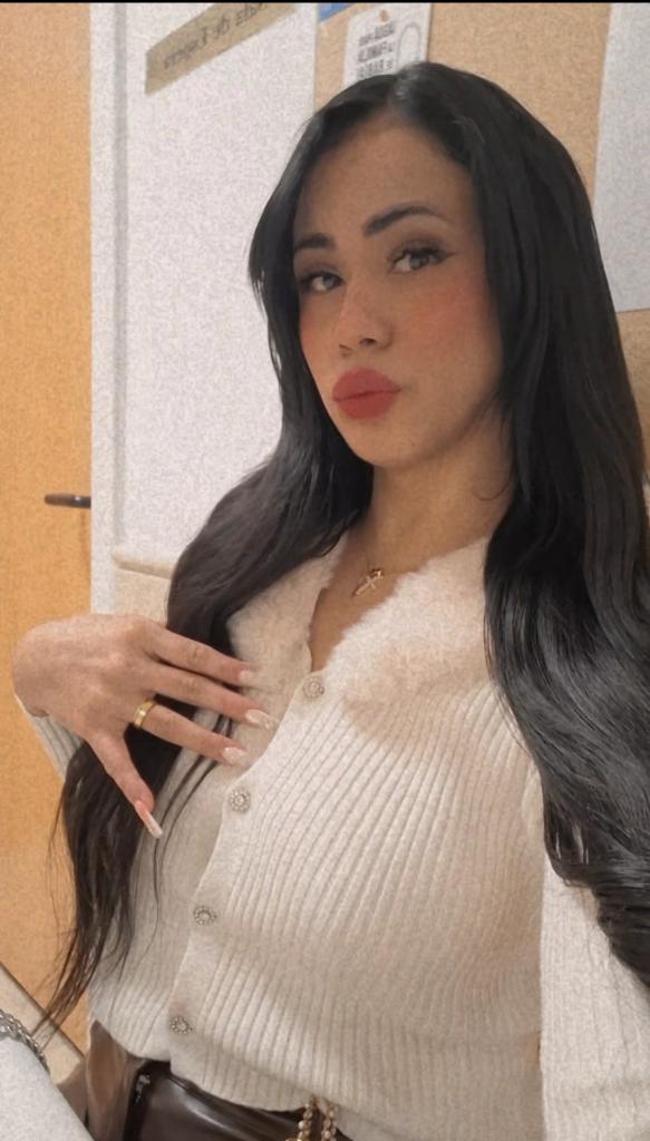 614446007: Chica busca chico en Almería