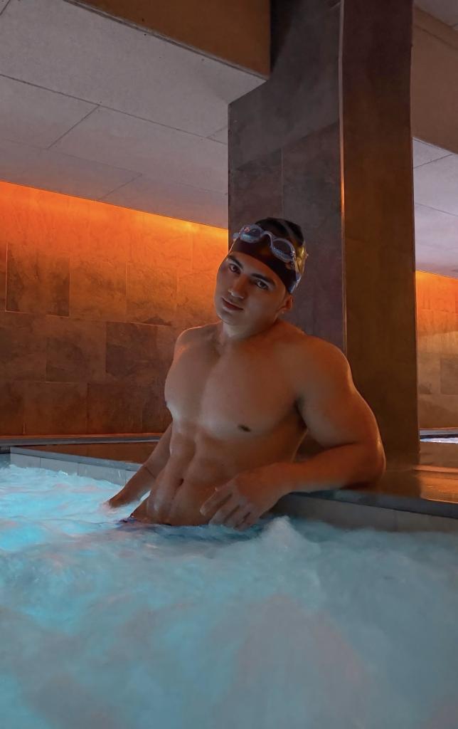 614076065: Chico busca chica en Navarra