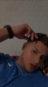 674713300: Chico busca chica en Zaragoza