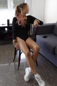 634284237: Chica busca chico en Gerona