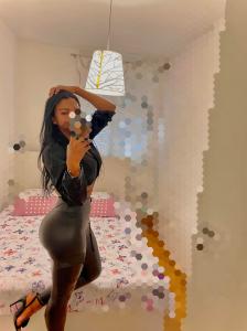 692262577: Chica busca chico en La Coruña