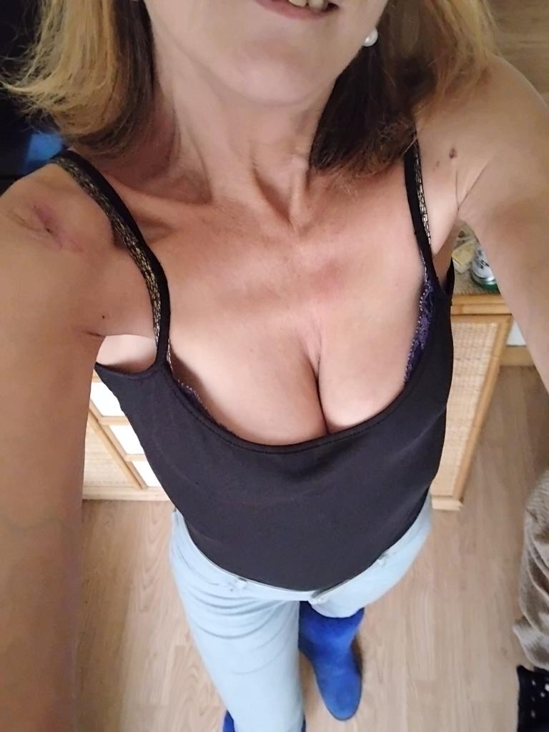 Chica busca chico en Asturias: 