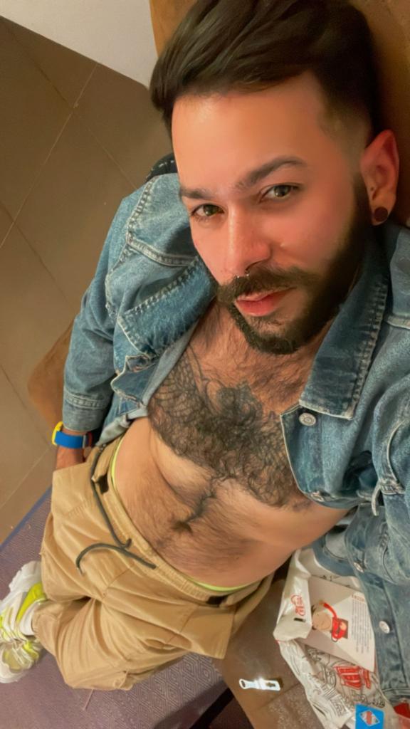 675674556: Chico busca chica en Gerona