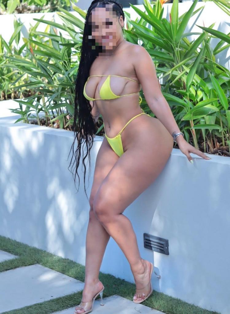 642604312: Chica busca chico en Huelva