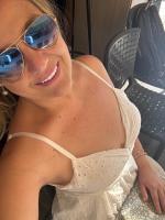 674115851: Chica busca chico en Ibiza