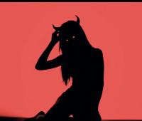 689146421: Chica busca chico en Barcelona