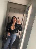 664489169: Chica busca chico en Ceuta