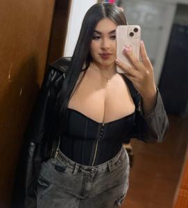 674069799: Chica busca chico en Valencia