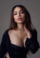 654659343: Chica busca chico en Madrid