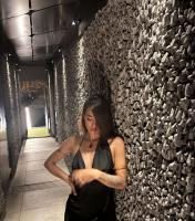 615694299: Chica busca chico en Madrid