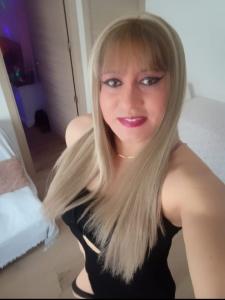 631197552: Transexual en Sevilla