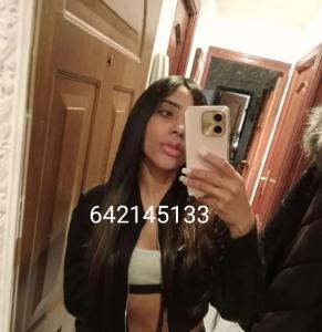 642145133: Chica busca chico en Segovia