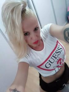 624735389: Chica busca chico en Alicante