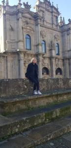 614579843: Chica busca chico en Asturias