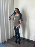 638112932: Chica busca chico en Barcelona