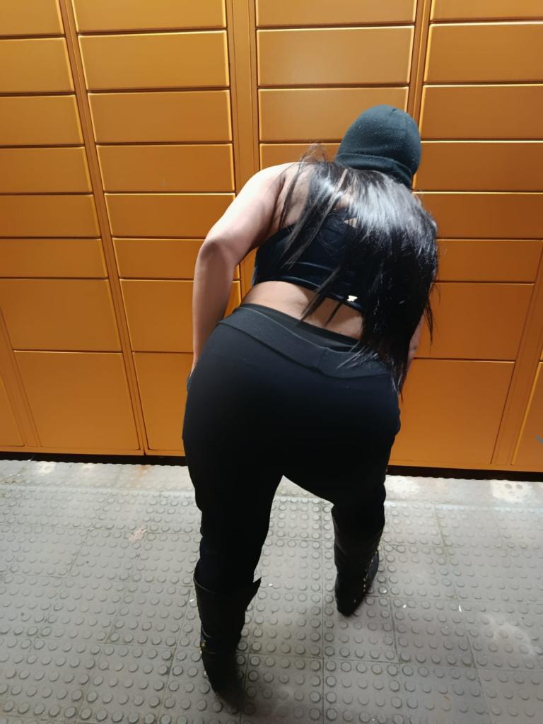 Chica busca chico en Murcia: 