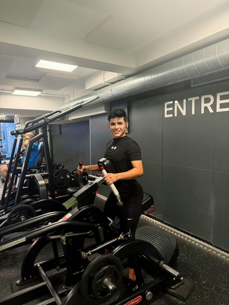 Chico busca chica en Barcelona: 