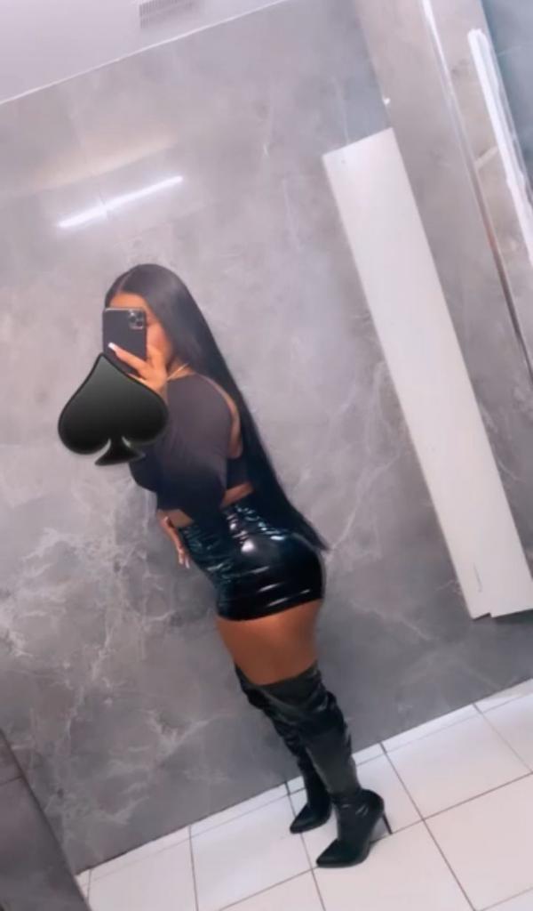 643730195: Chica busca chico en Guipúzcoa