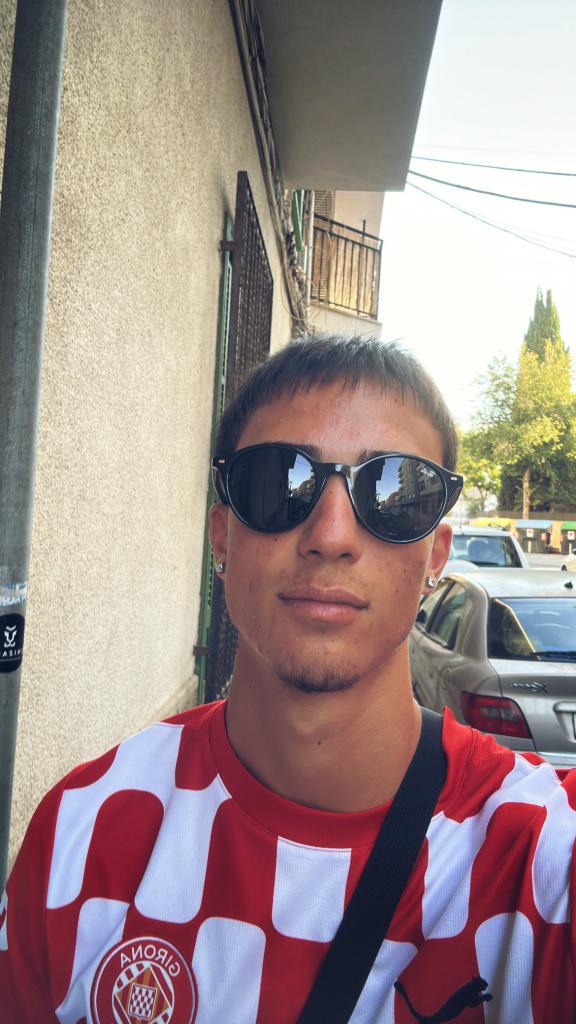 Chico busca chica en Mallorca: 