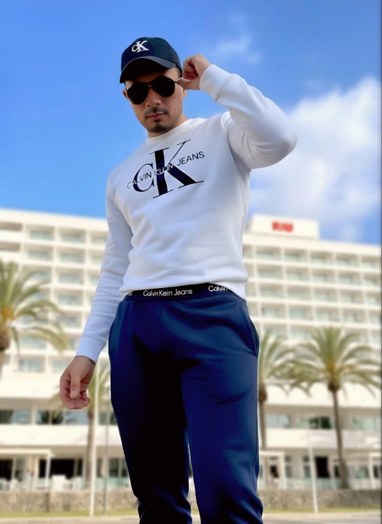 Chico busca chica en Las Palmas: 