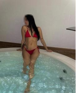 642608374: Chica busca chico en Zaragoza
