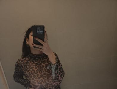 695333736: Chica busca chico en Barcelona