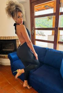 635868326: Chica busca chico en Zaragoza