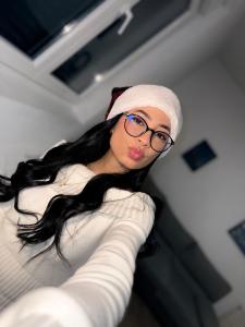 602629570: Chica busca chico en León