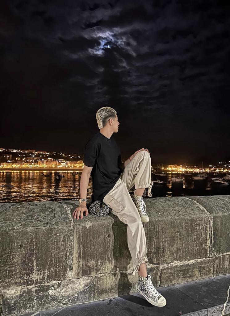 664118023: Chico busca chica en Guipúzcoa