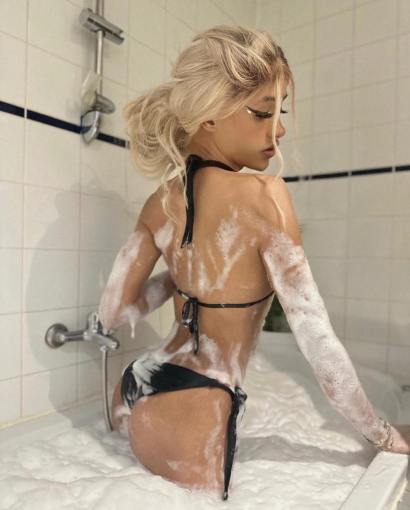 631636431: Travesti en Guipúzcoa