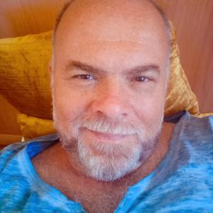 Chico busca chica en Castellón: 