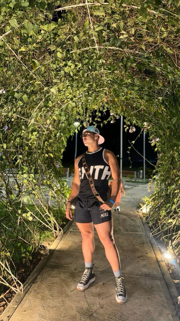 624492415: Chico busca chica en Madrid