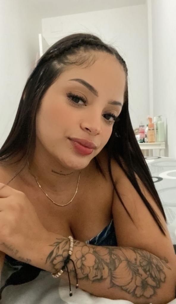 Chica busca chico en Barcelona: 