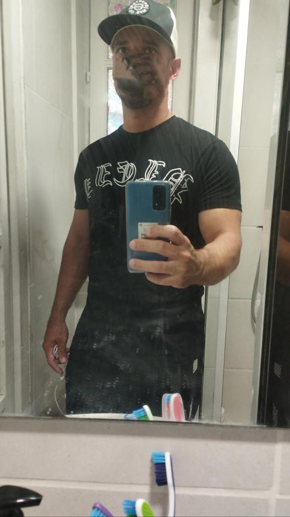 611258212: Chico busca chica en Alicante