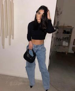 663339822: Chica busca chico en Madrid