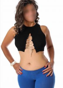 644136191: Chica busca chico en Orense