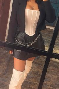 603674413: Chica busca chico en Gerona