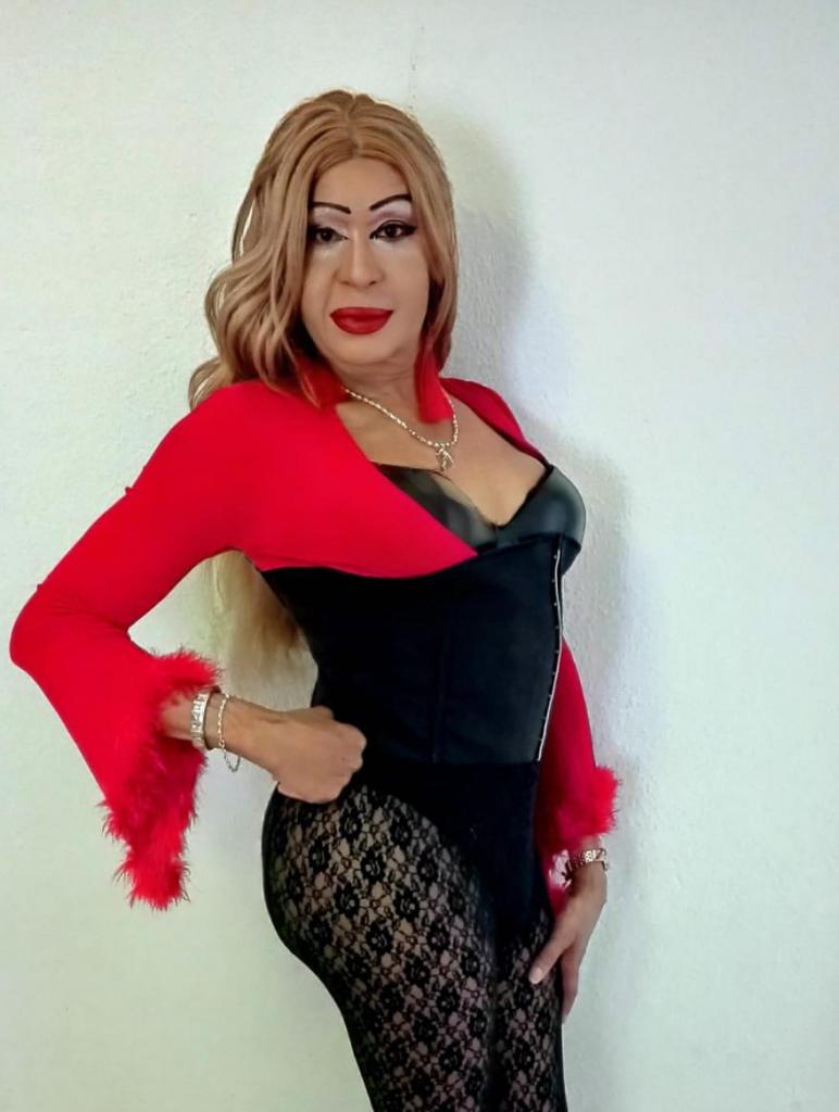 643623324: Transexual en Toledo