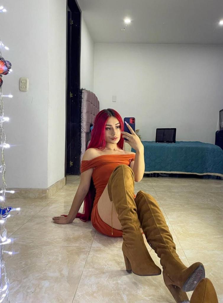 Chica busca chico en Murcia: 