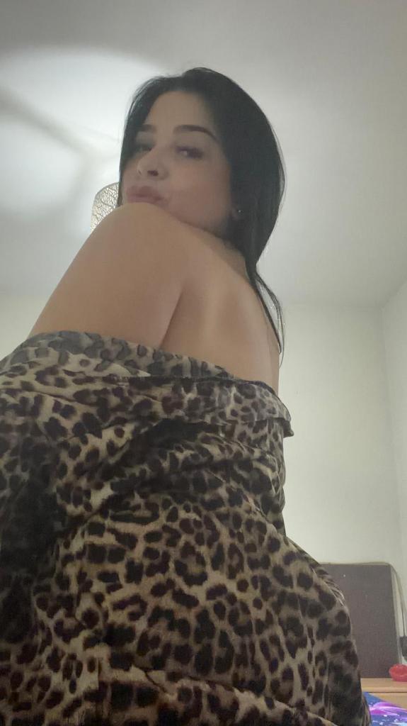 Chica busca chico en Ceuta: 